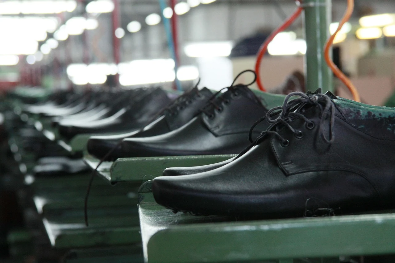 Schuhproduktionshalle